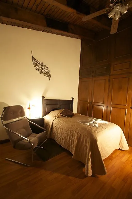 Comfort Hostel Guatemala City Bed & Breakfast